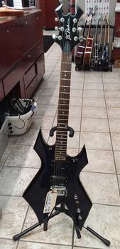 B.C RICH Warlock $175